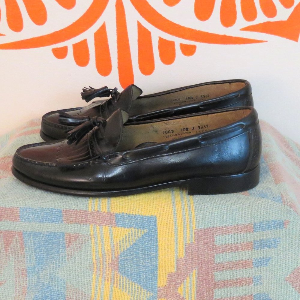 G.H. Bass Black Tassel Loafers 10.5D - Picture 2 of 4